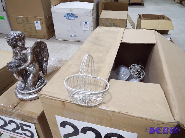 #FP2105L Small Silver Basket 1cs95
