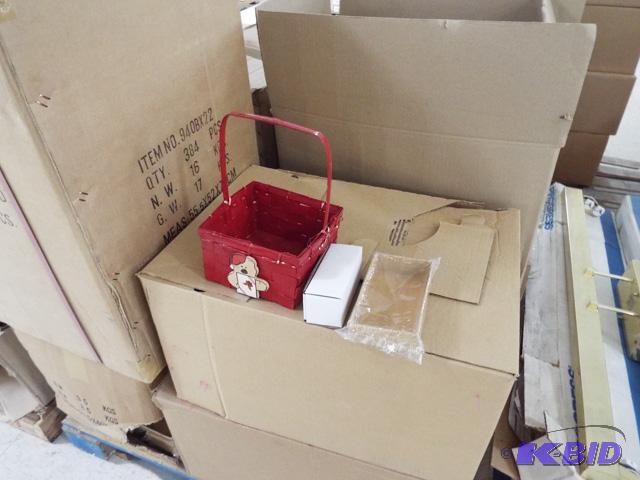 Asst. Gold Bar Crinkle Box, Small Whit Box, Red Handle Basket