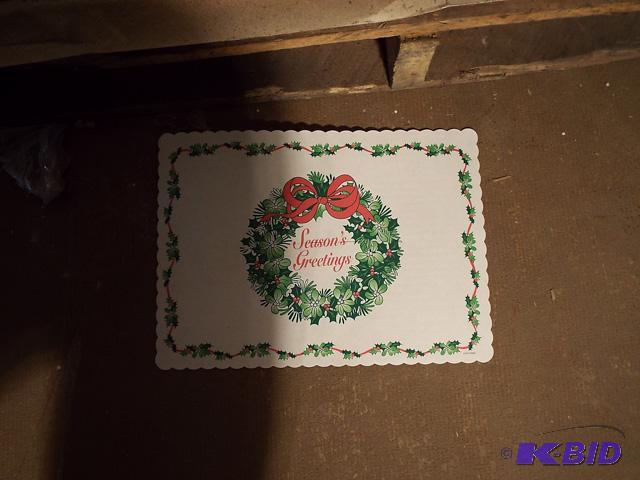 #6403x56 Seasons Greeting Wreath Placemat