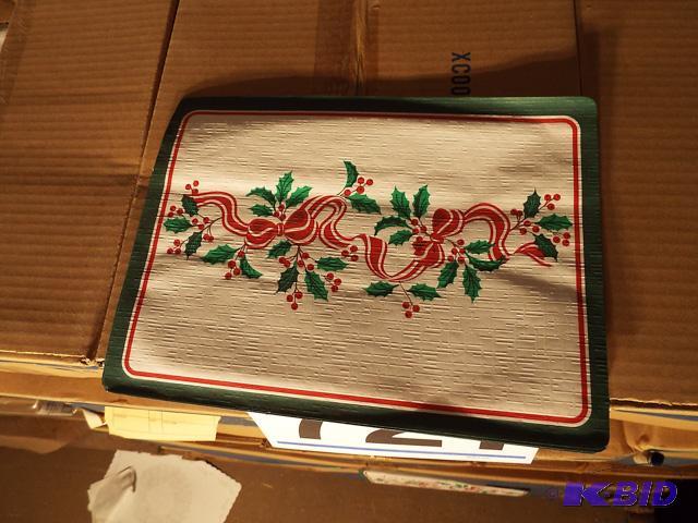 #286571 Yuletide Placemat