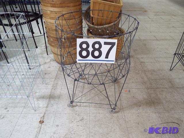 Round Wire Display Rack 21x30 with Casters