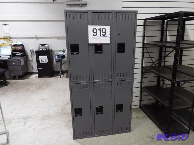 Metal Storage Locker-6 Lockable Compartments