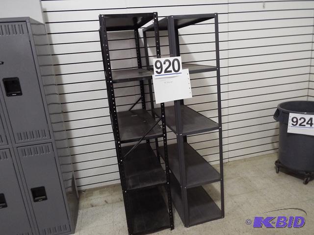 2 Metal Shelving Unites With 5 Shelves Each 36x15x71
