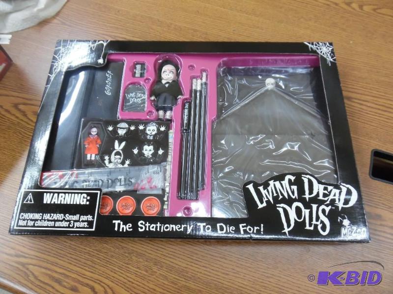 Living Dead Dolls