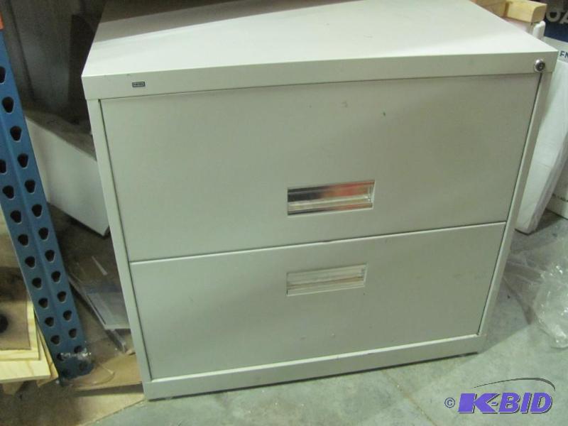 lot 113 image: Metal HON 2-Drawer Office Credenza. Approx. 1...