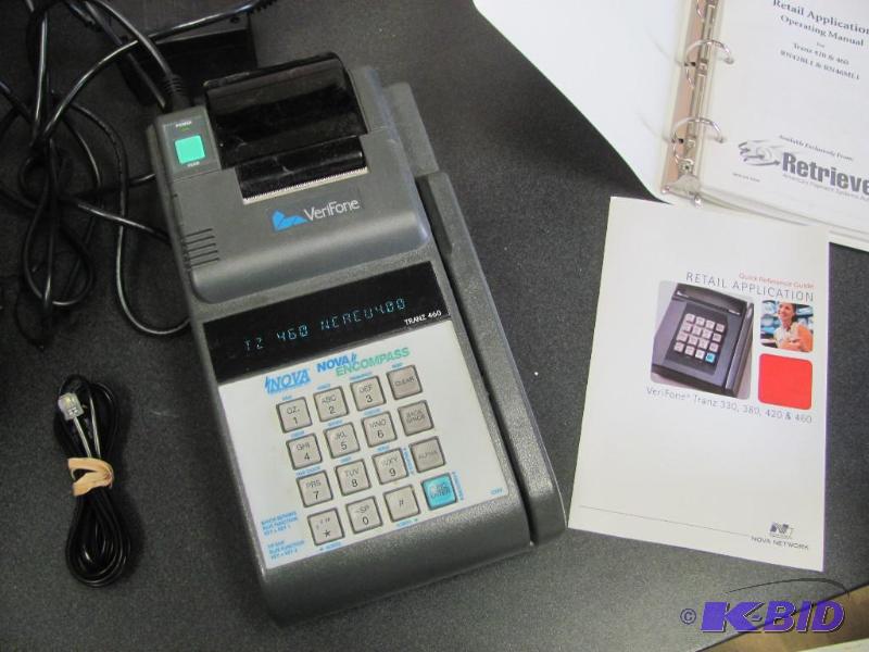 lot 151 image: VERIFONE Tranz 460 Credit Card Processing Mac...