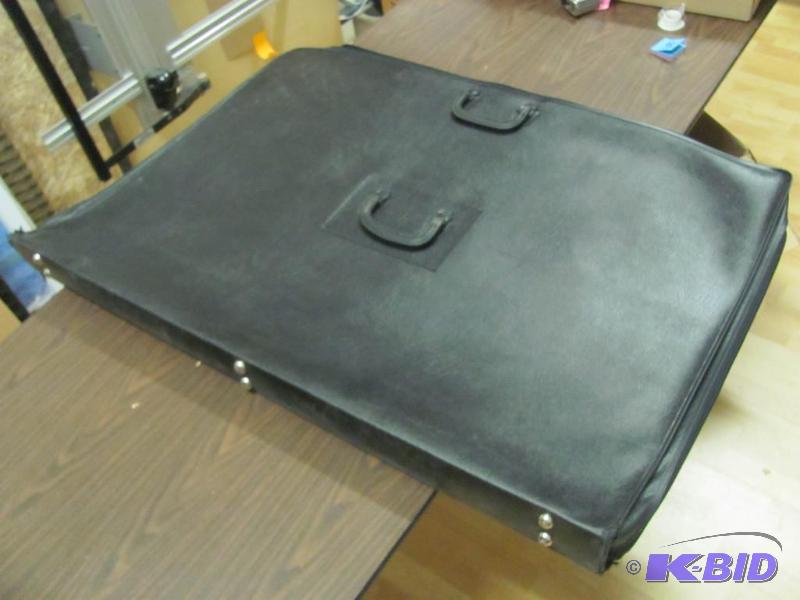 lot 68 image: Large Zippered ArtworkDocument Portfolio. Gr...