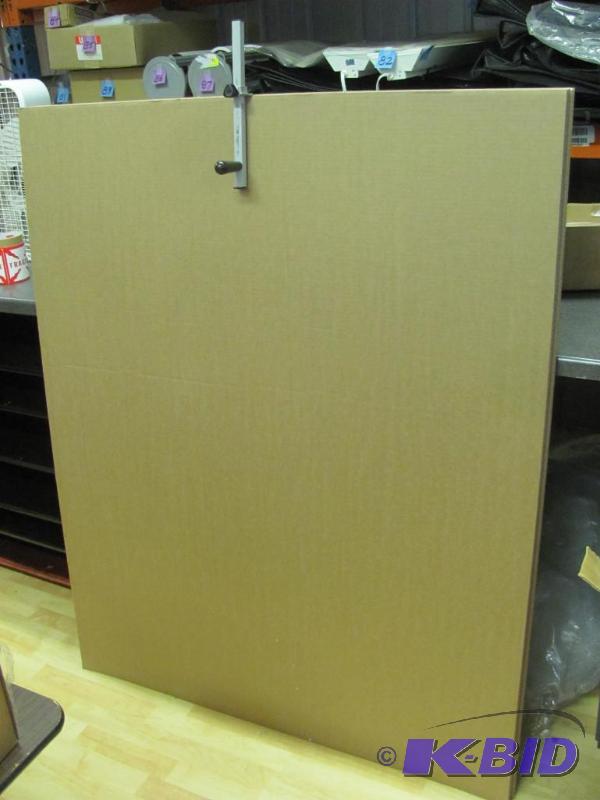 lot 89 image: Make boxes the size YOU want with these Eight...
