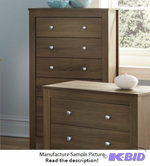 lot 126 image: Six Drawer Chest - The clean lines of these s...