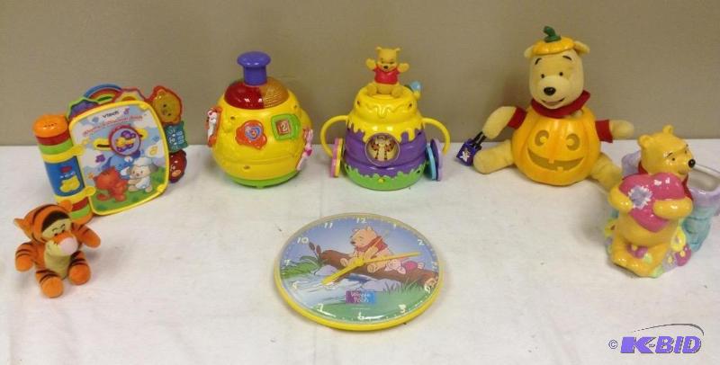 lot 129 image: Winnie the Pooh and Tigger Too  Toy Lot