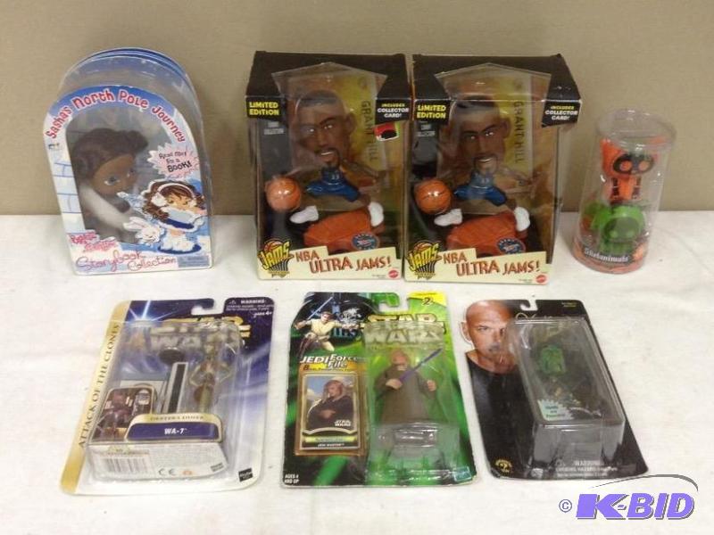 lot 139 image: Assortment of Packaged Action Figures