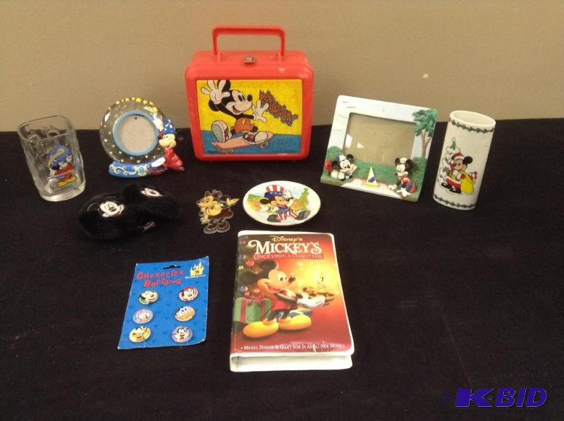 lot 147 image: Assortment of Disney Mickey & Minnie Mouse