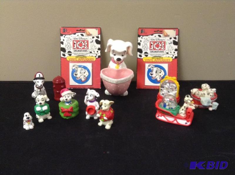 lot 152 image: Collection of Dalmatian Figures