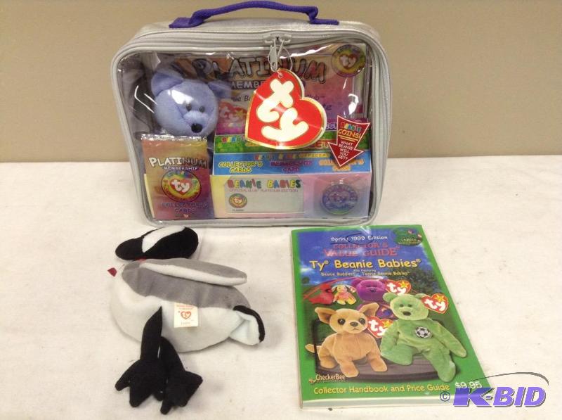 lot 157 image: TY Beanie Babies Collection
