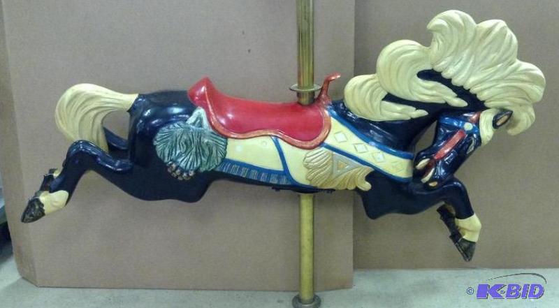 lot 2 image: Vintage Carousel Horse
