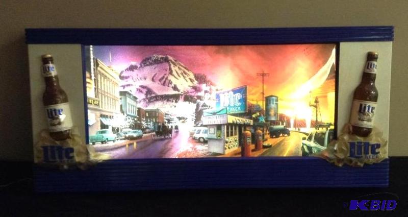 Miller Lite Moving Picture Sign Light Up | Antique Toy And