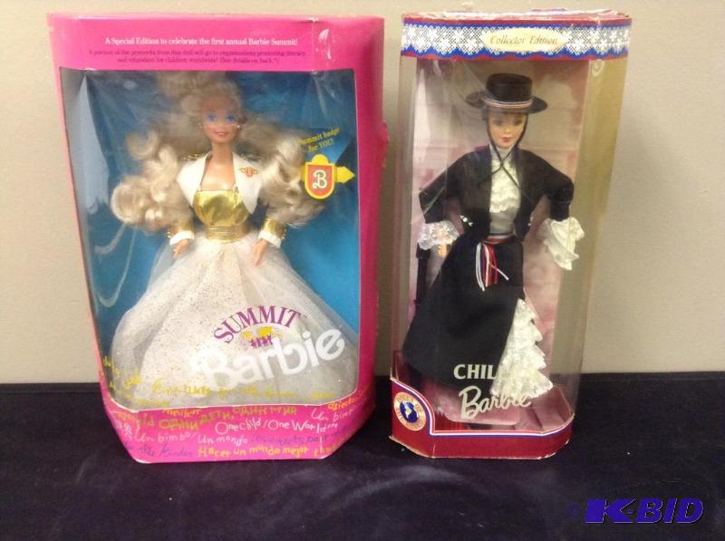lot 30 image: Chilean & Summit Barbies