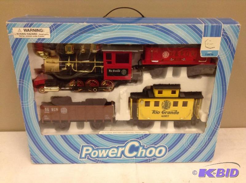 lot 49 image: 22 Piece Battery Operated Train Set