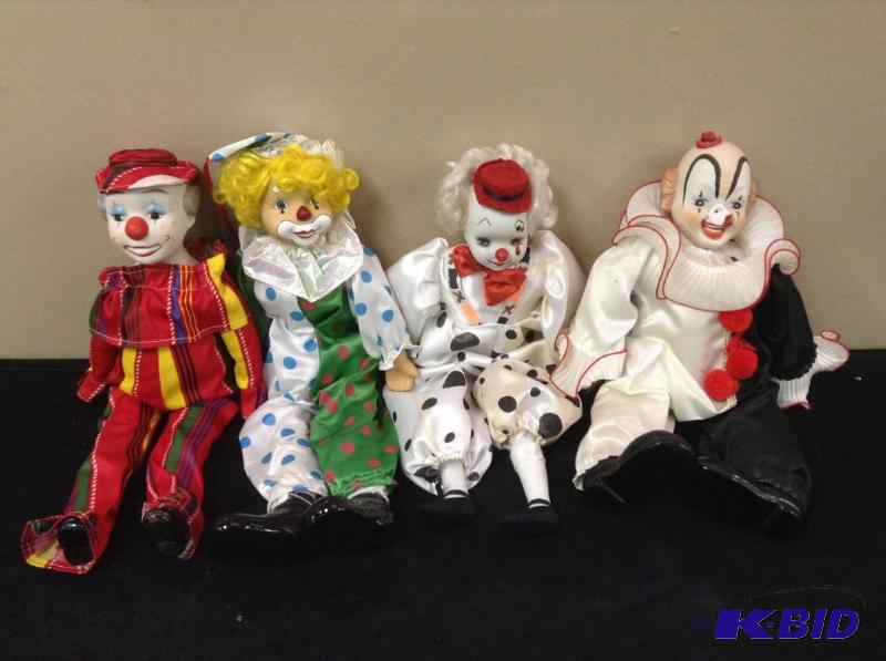 lot 51 image: 4 Porcelain Clown Dolls