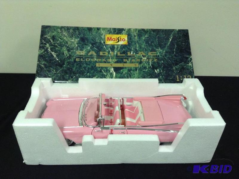 lot 41 image: 1959 Cadillac Eldorado Biarritz Maisto Die Cast 112