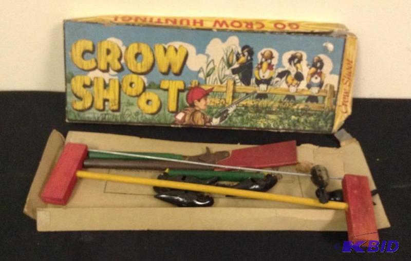 lot 50 image: Go Crow Hunting  Vintage Crow Shoot Game