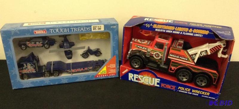 lot 55 image: Tonka Tough Treads and Rescue Force Police Wrecker