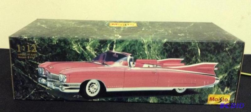 lot 6 image: 1959 Cadillac Eldorado Biarritz 112 Maisto Collectible Die Cast