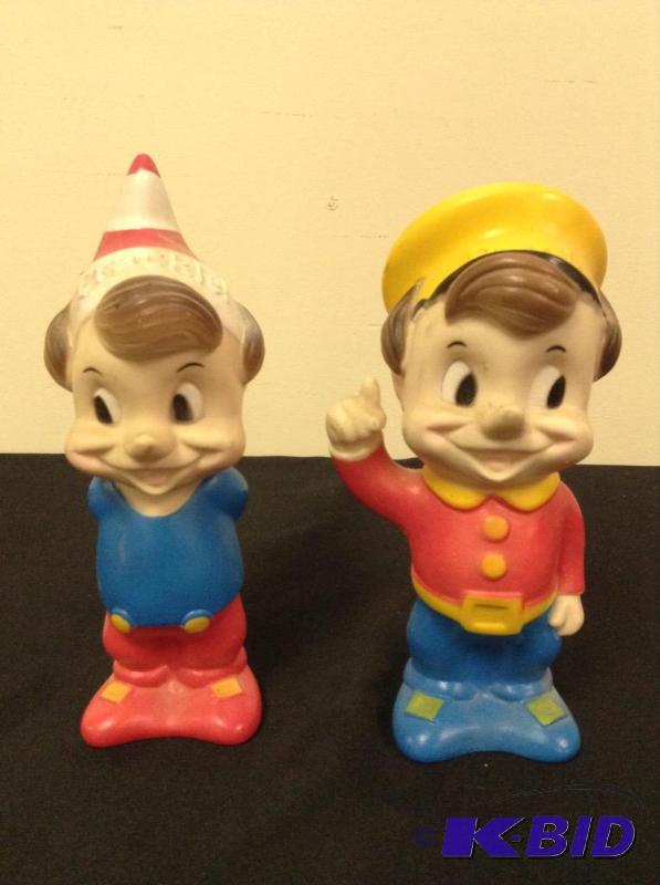 lot 77 image: Vintage Rubber Squeaky Crackle & Pop