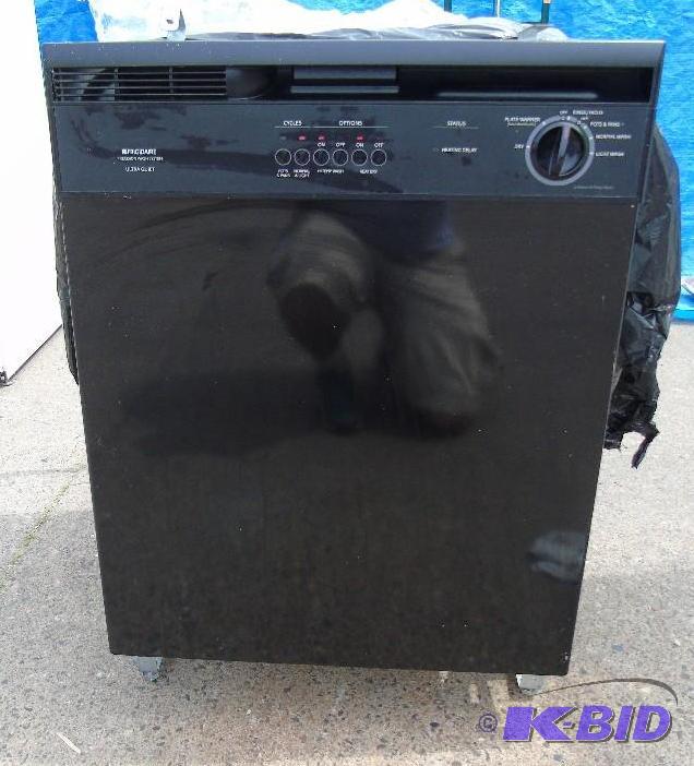 Frigidaire Dishwasher - Standard Size&nbsp- ...