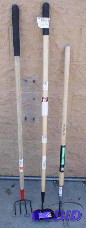 New Garden tool set including weed picker, ga...