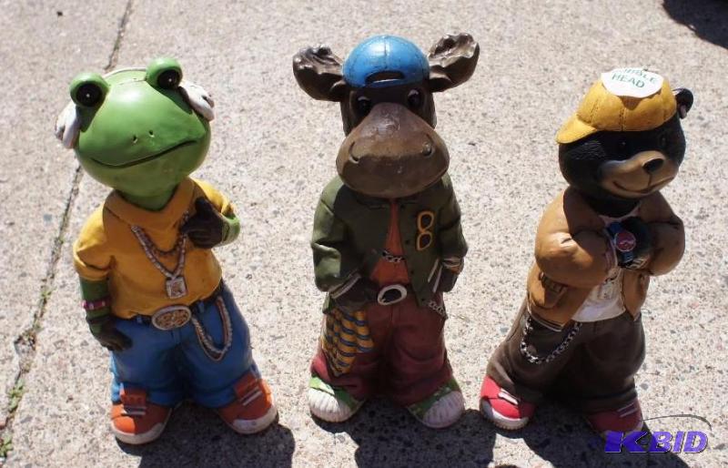 New lot of (3) Bobble Head Animals - Bear - M...