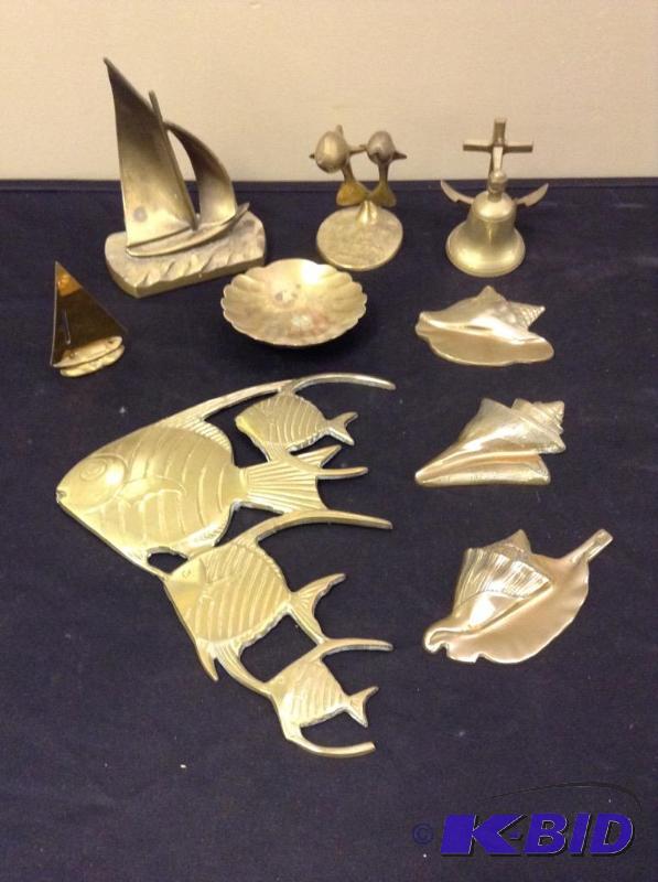lot 11 image: Brass Sea Life and Nautical Items