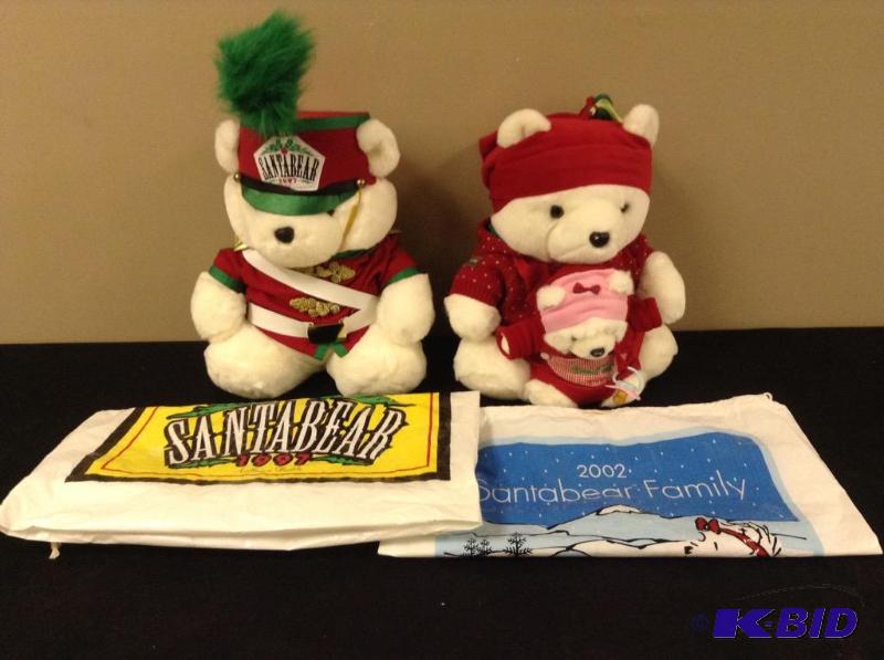 lot 114 image: 1997 & 2002 Annual Santa Bear Collectibles