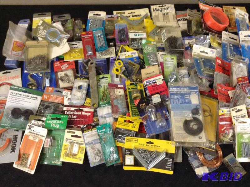 lot 153 image: Large Assortment of Hardware
