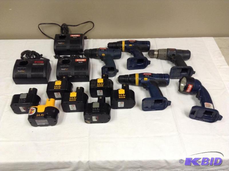 lot 171 image: Ryobi  Tool Lot