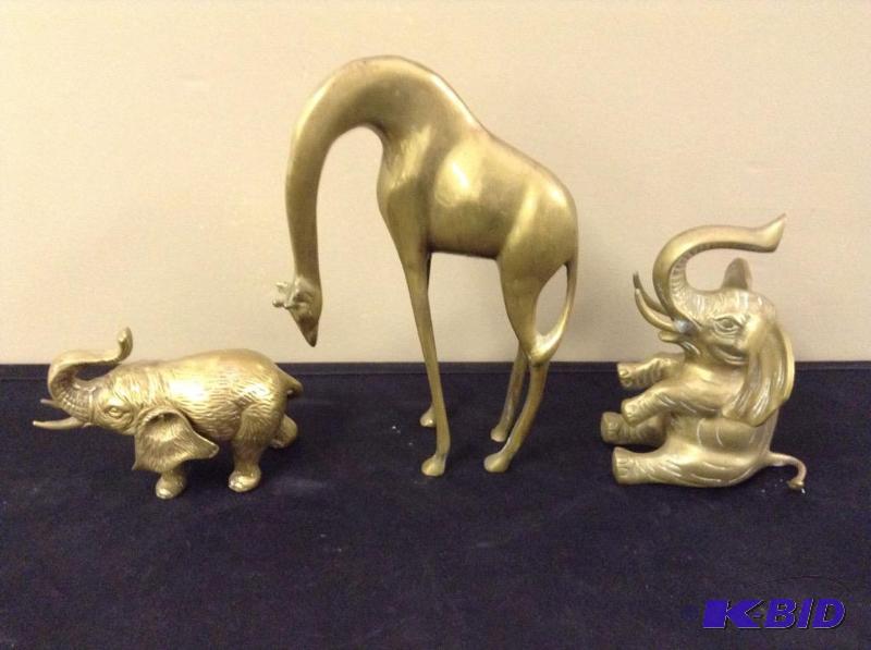 lot 23 image: Safari Brass Animals