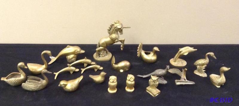 lot 25 image: A Selection of Brass Animals and a Bronze Pheasant