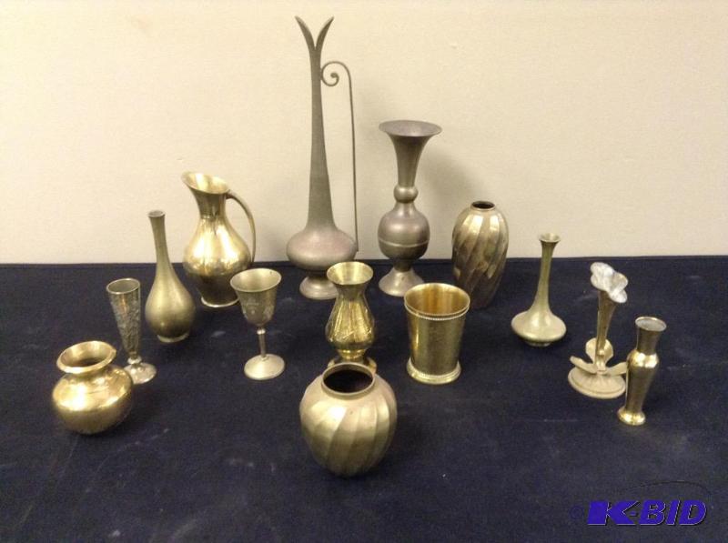 lot 68 image: Brass Vase Collection