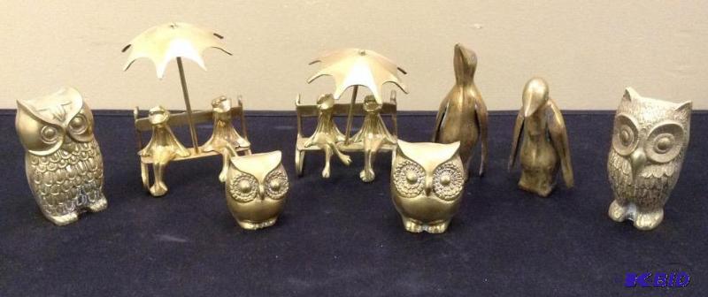 lot 8 image: Penguins and Owls and Frogs Oh My  Brass Decor Items