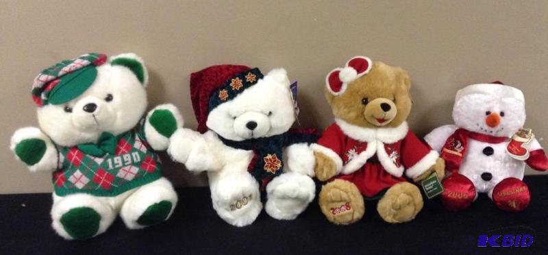 lot 89 image: Group of Four Annual Issue Holiday Plush Bear Collectibles