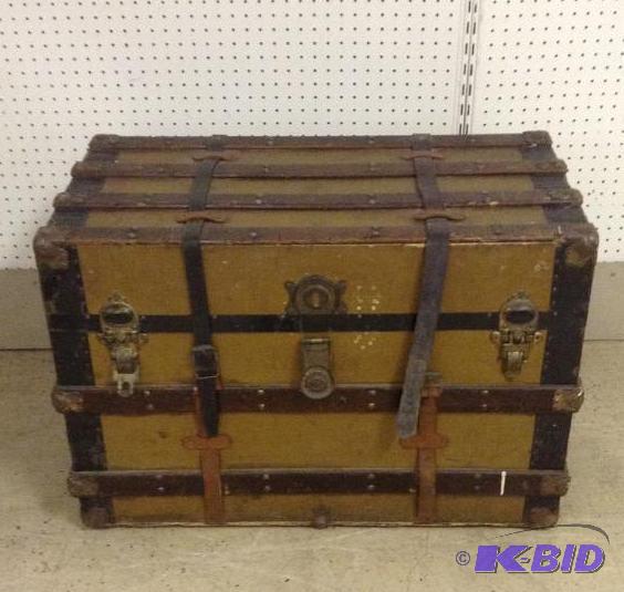 Vintage Trunk