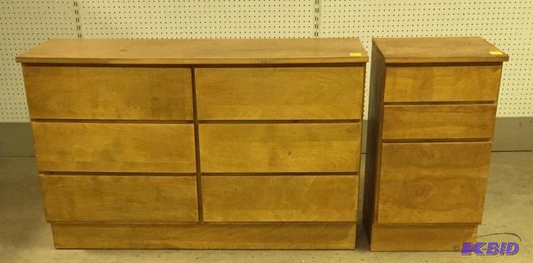 Oak Dresser and Nightstand