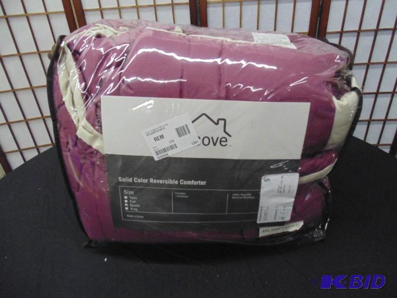 New alcove Solid-Color Reversible Comforter -...