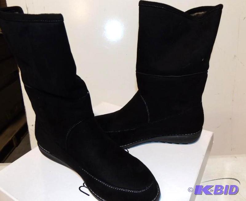 Monroe and main black boots size 9