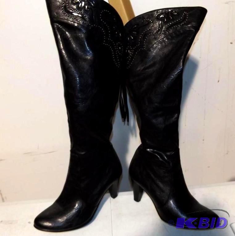 Midnight velvet black boots size 9