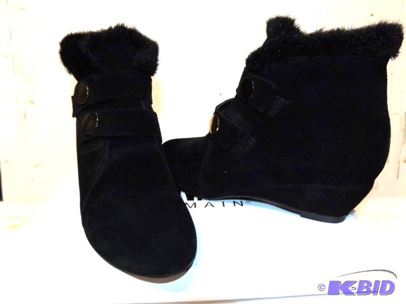 Monroe and main fuzzy top wedge bootie size 9