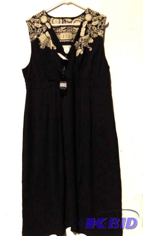 Monroe and main black dress size 18