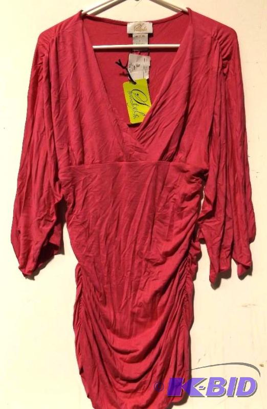 Midnight velvet hot pink top Size m
