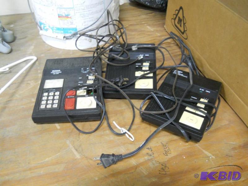 lot 31 image: Voice Mail Recorders  Answering Machines