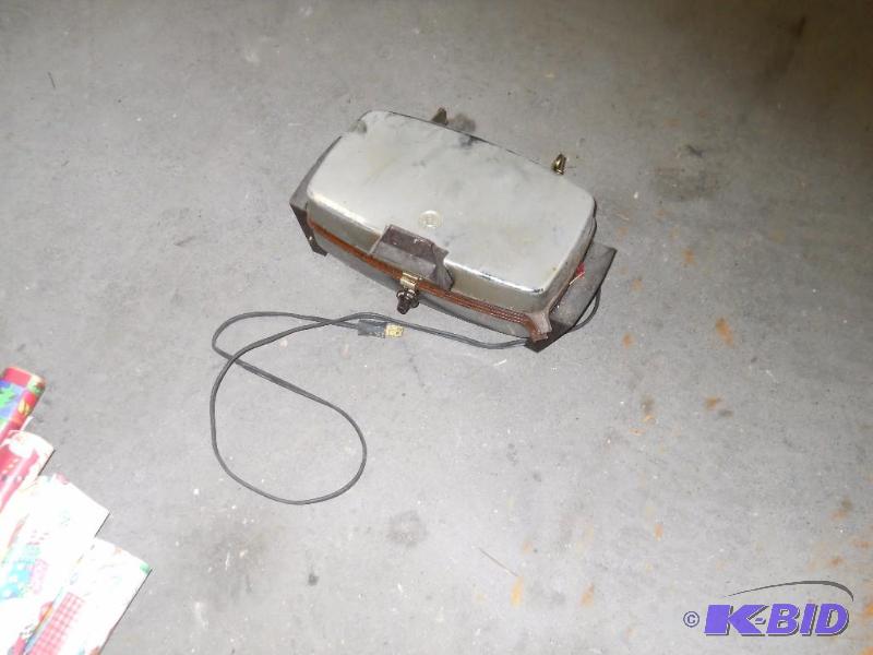 lot 70 image: Electric Waffle Iron
